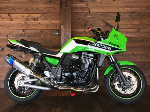 カワサキ ZRX1200　DAEG