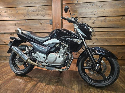 スズキ GSR250 (23.0万円)